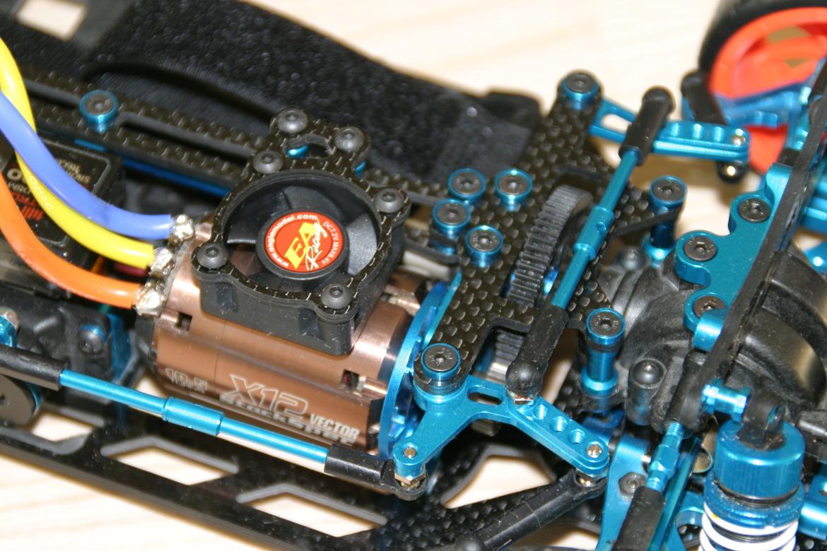 Bil Tamiya TB-03D billede 9