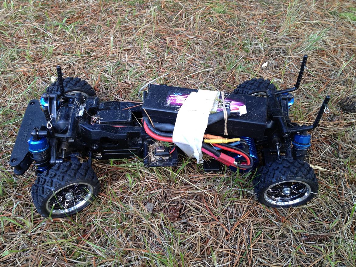 Bil HBX lavet om til offroad billede 11