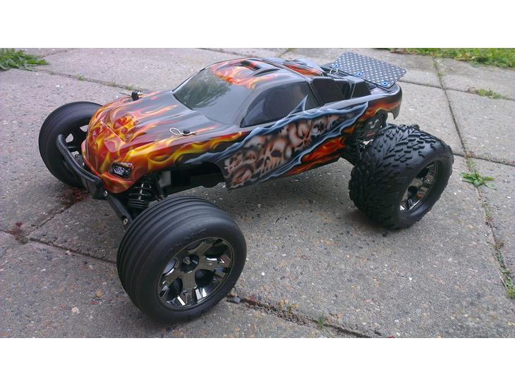 Bil Traxxas Rustler billede 1