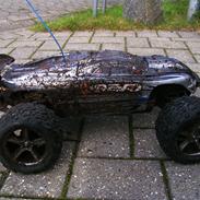 Off-Roader E-Revo