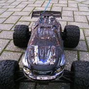 Off-Roader E-Revo