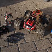 Off-Roader Traxxas E-Maxx