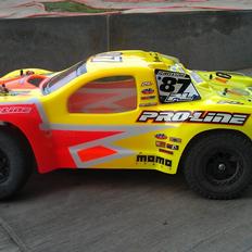 Off-Roader team associated sc10 factory team