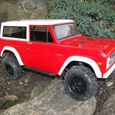 Off-Roader Axial SCX10 Ford Bronco 1973