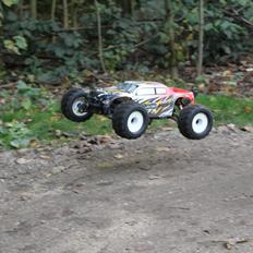 Off-Roader Thundertiger MT4-G3
