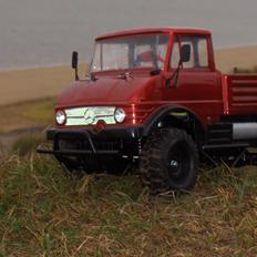 Off-Roader mercedes -benz unimog 406