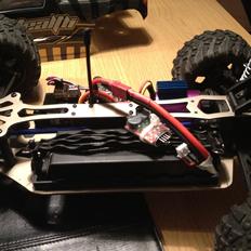 Bil stealth X09 truggy brushless