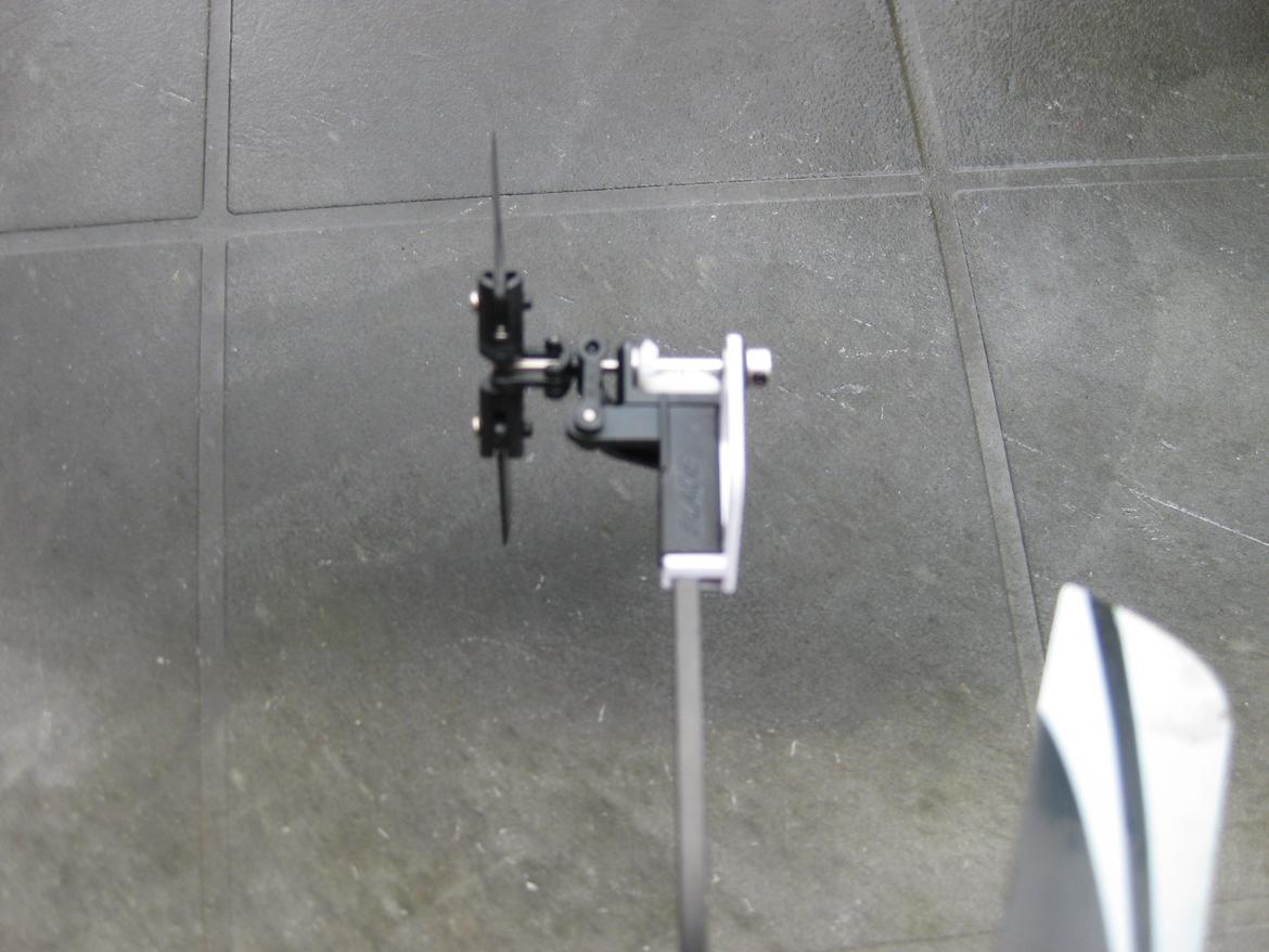 Helikopter Blade 130 X (solgt) billede 11