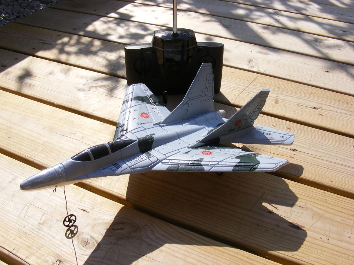 Fly Silverlit F18 Hornet rc jet fly billede 3