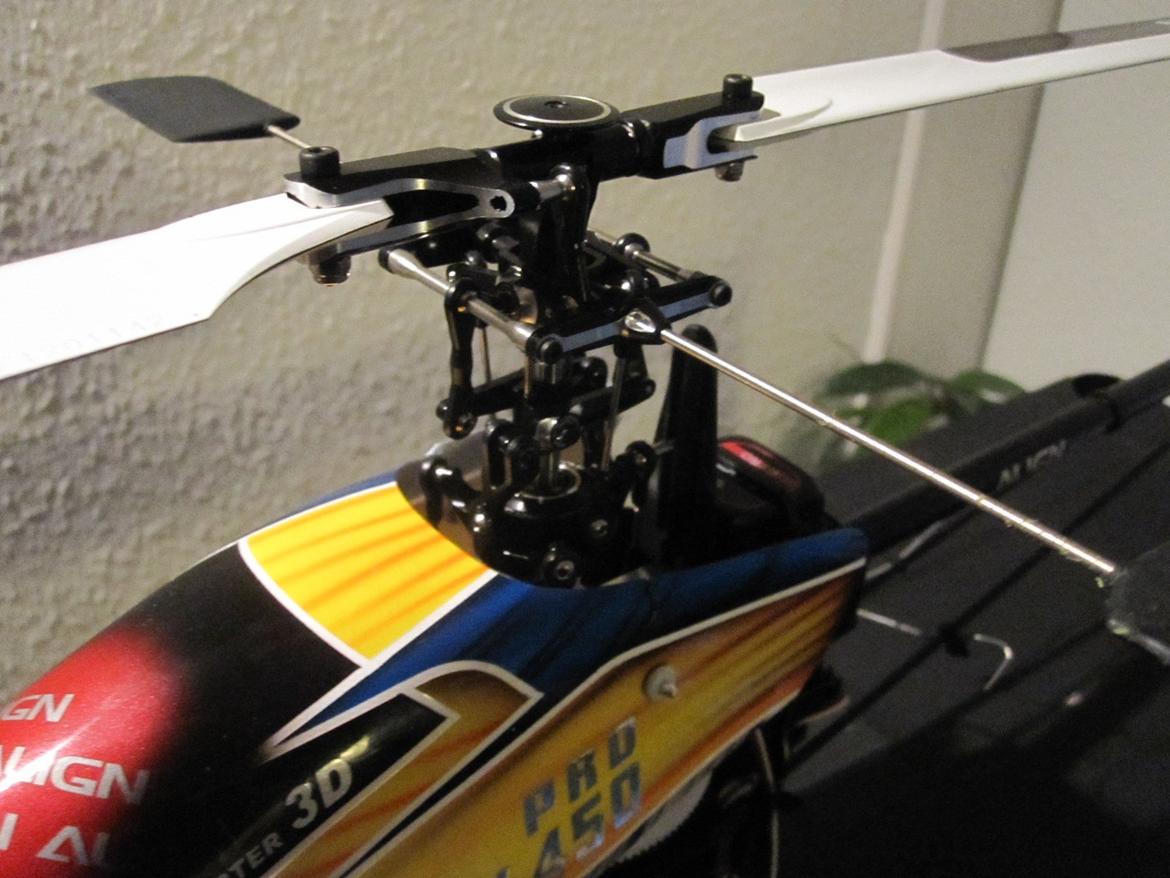 Helikopter T-REX 450 PRO V2 billede 3