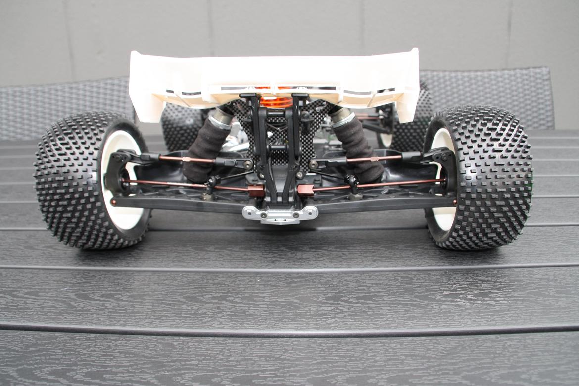 Off-Roader Serpent 811 Truggy billede 16