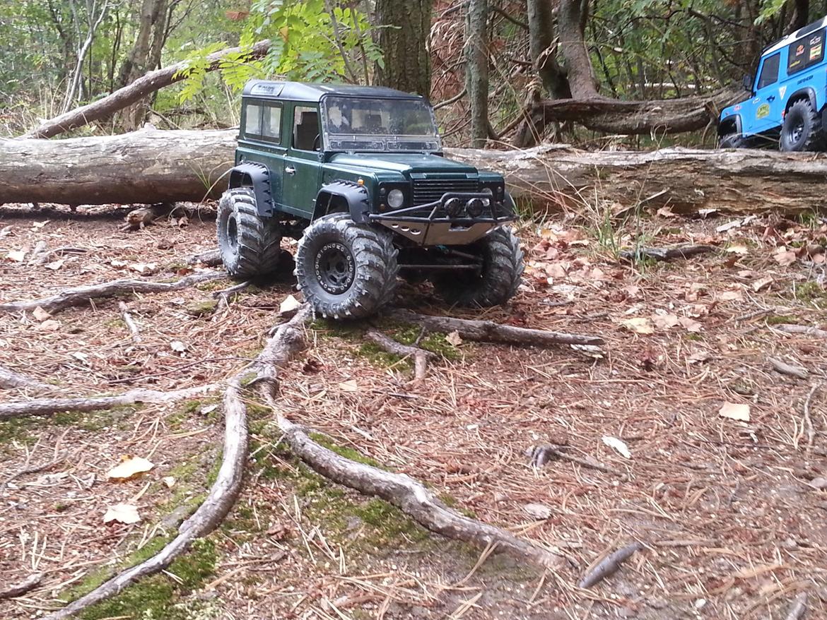 Off-Roader axial scx 10 land rover billede 2