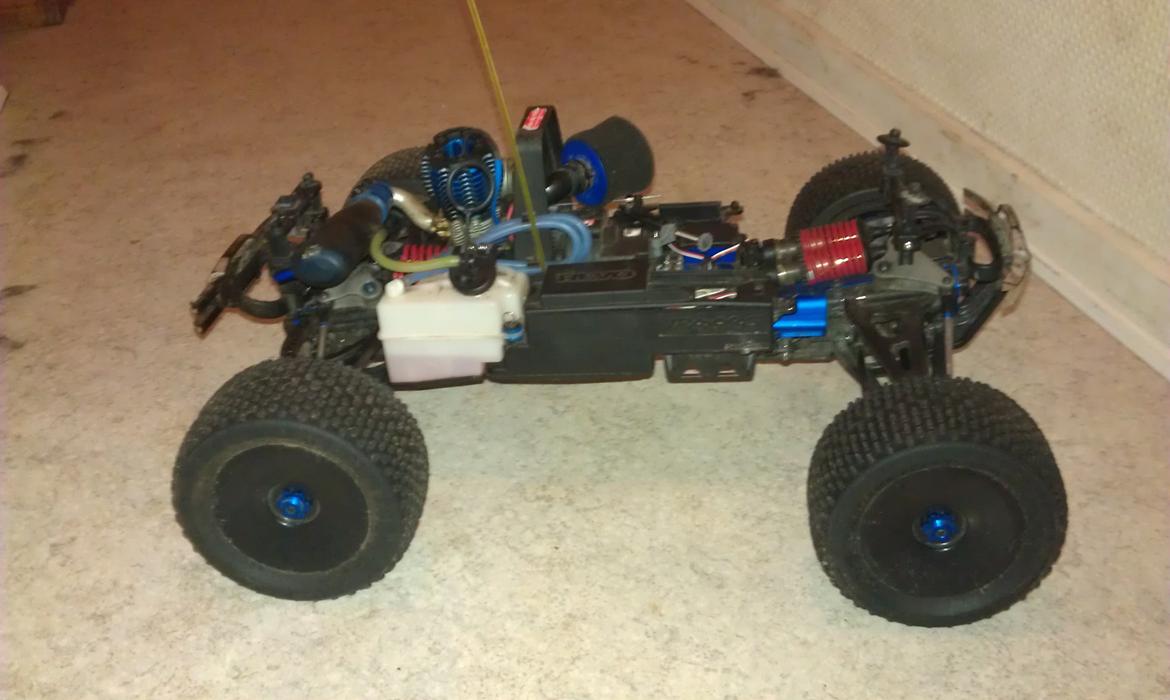 Off-Roader Traxxas revo billede 7