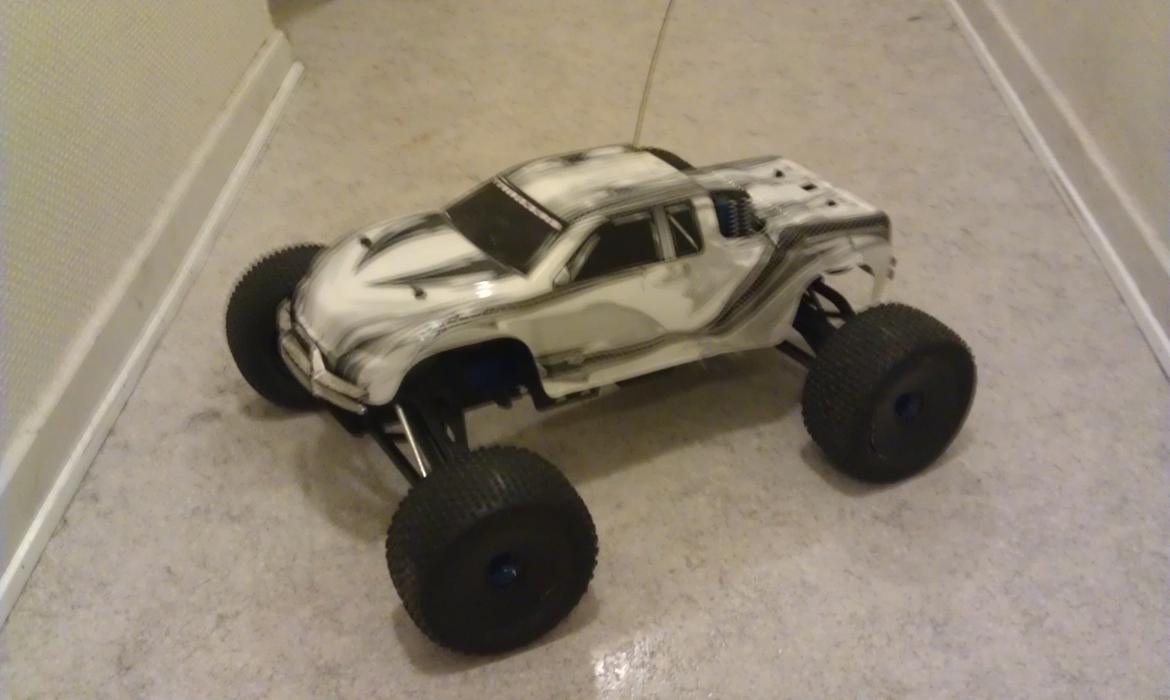 Off-Roader Traxxas revo billede 4