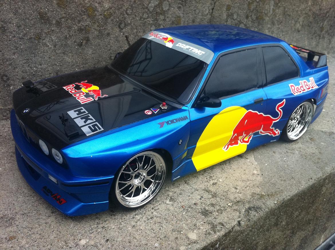 Bil Robitronic Avid V1 BMW E30 M3 RED BULL billede 1