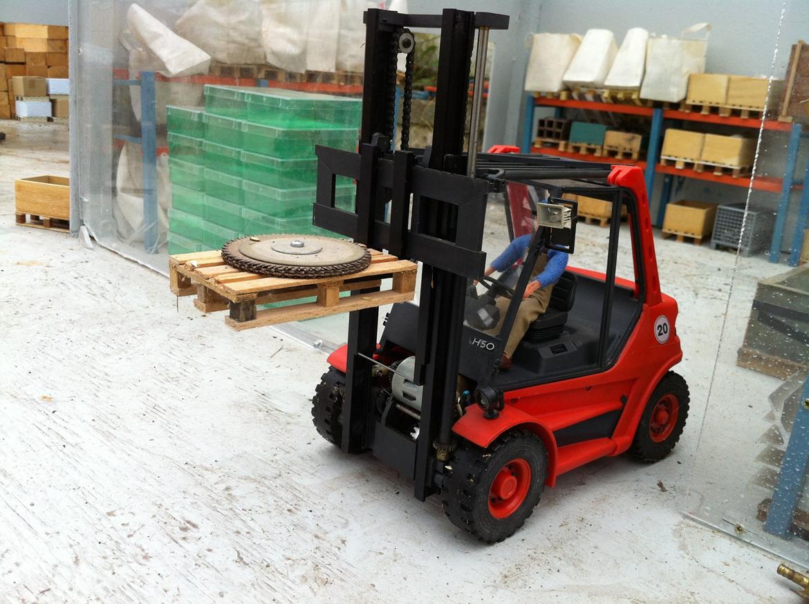 Maskiner | Linde H50 gaffeltruck billede 3