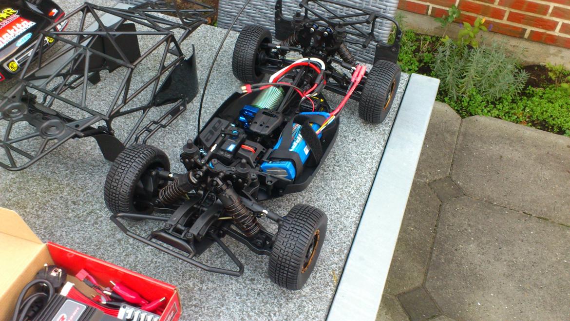 Off-Roader Team Associated - SC8e billede 6