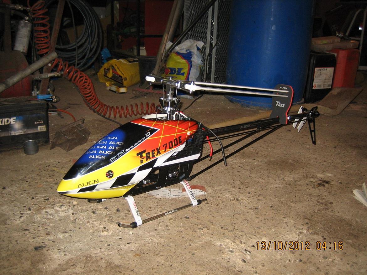 Helikopter T-rex 700E Flybarless v2 billede 1