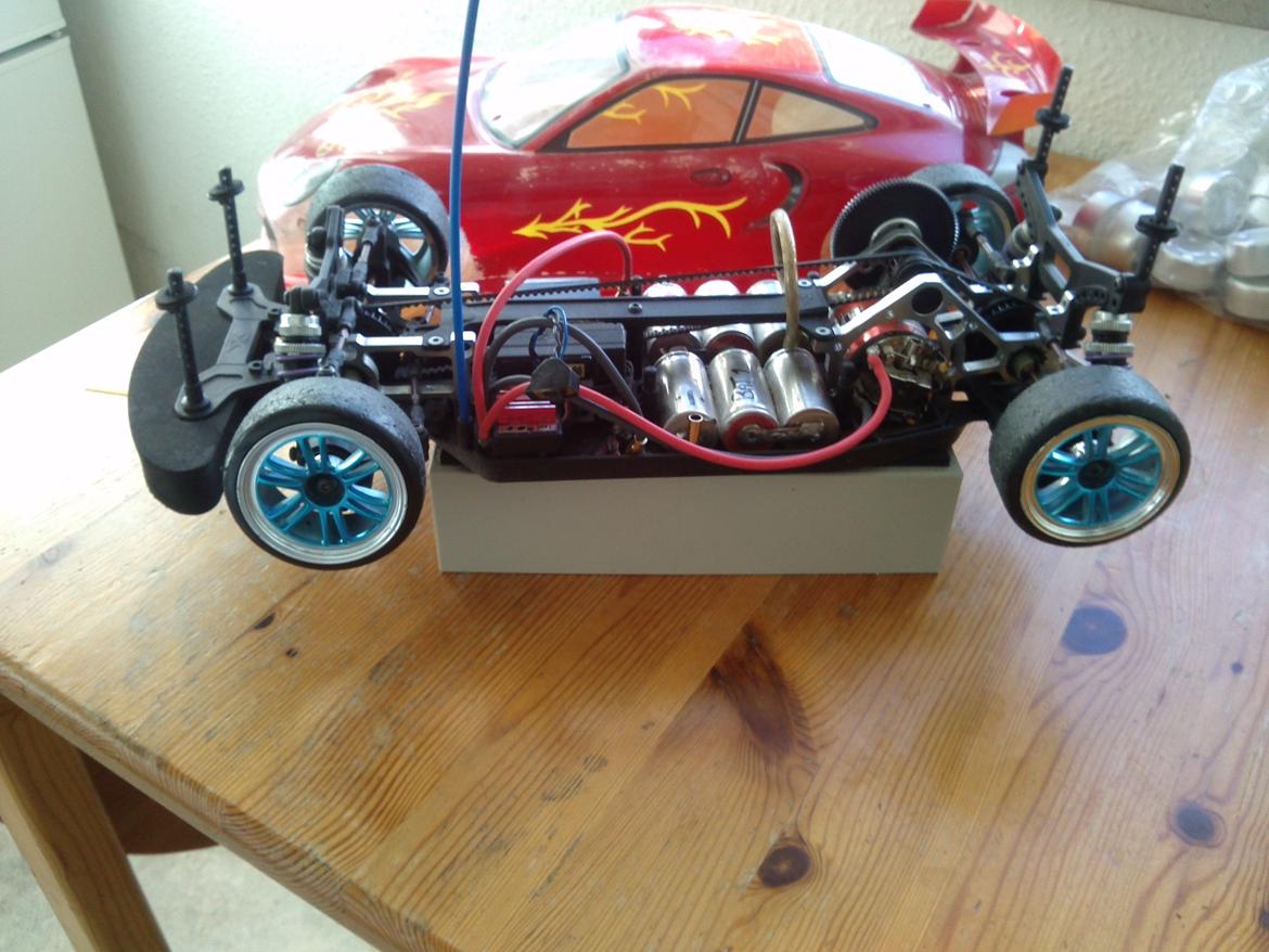 Bil X-Ray T1R billede 3