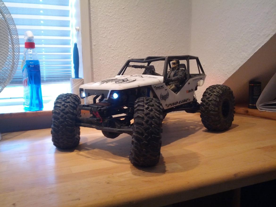 Off-Roader Axial Wraith "Terminator" "Solgt" billede 2