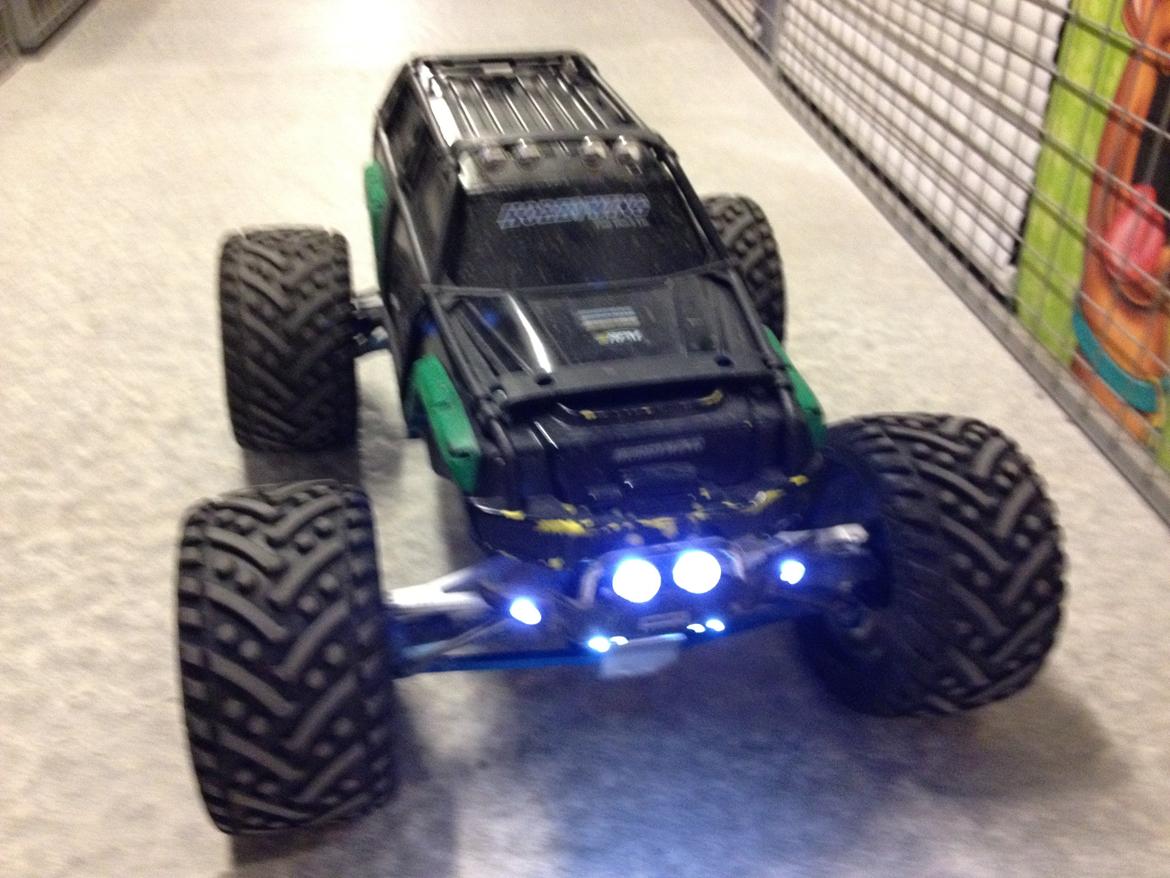 Off-Roader Traxxas Summit Brushless Xerun billede 1