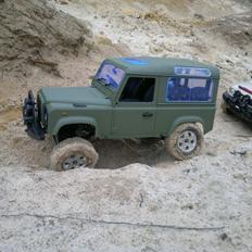 Off-Roader scx defender 90