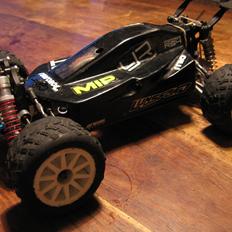 Buggy RC18B