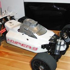Buggy Hyper 9e (onroad)