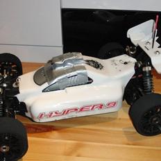 Buggy Hyper 9e (onroad)