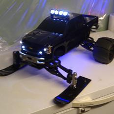 Off-Roader Traxxas Snowmaxx