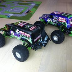 Bil Traxxas GraveDigger 30th