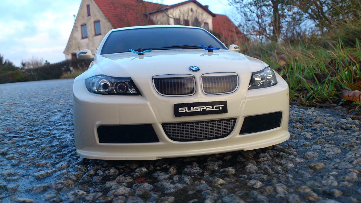 Bil HBX BMW 320i billede 3