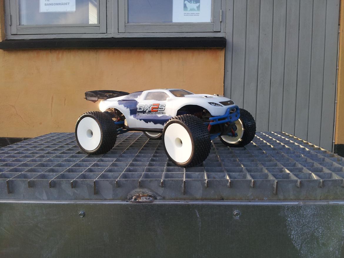 Off-Roader Traxxas E-revo Vxl billede 4