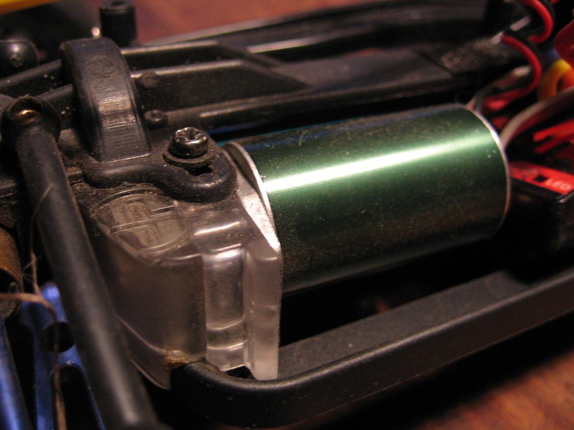 Truck Team Asso RC18T billede 17