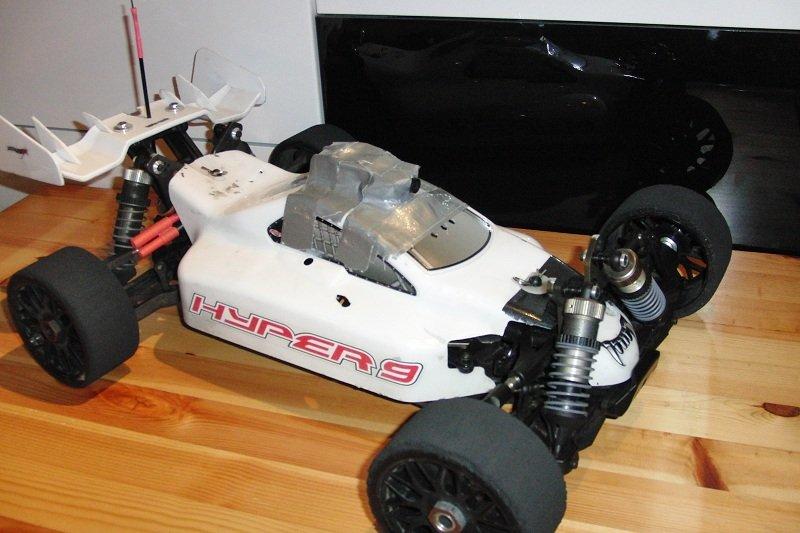 Buggy Hyper 9e (onroad) billede 1