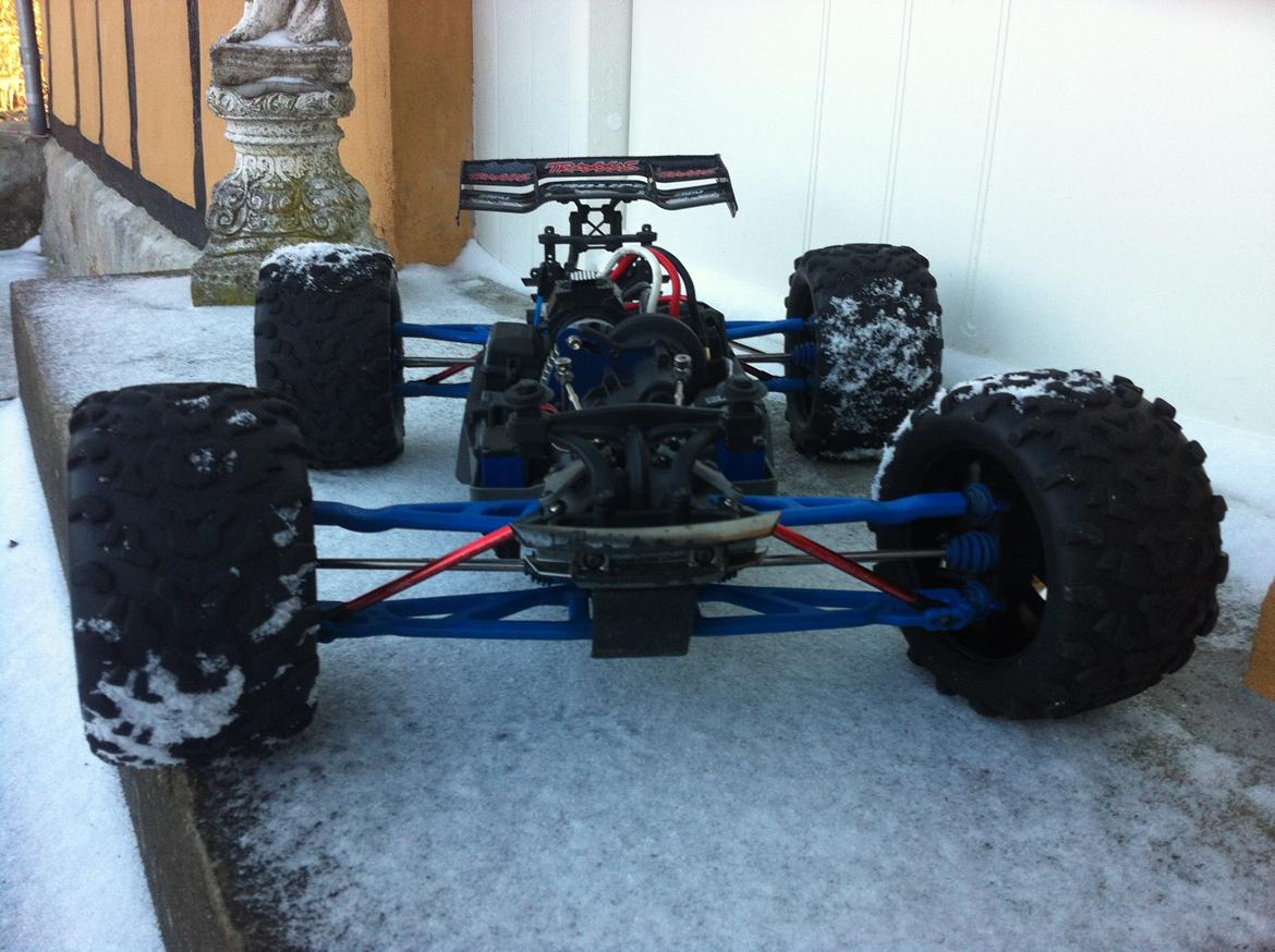 Off-Roader Traxxas E-REVO Brushless edition billede 1