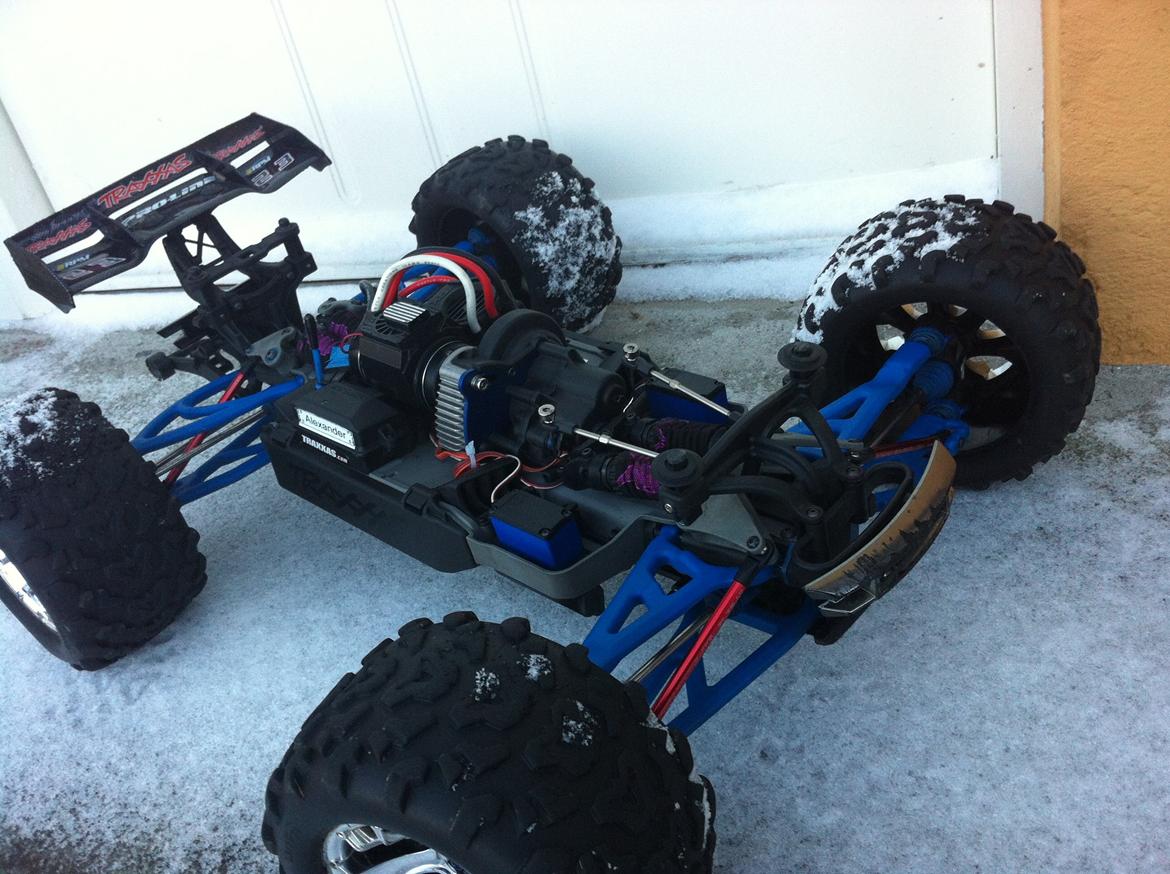 Off-Roader Traxxas E-REVO Brushless edition billede 2