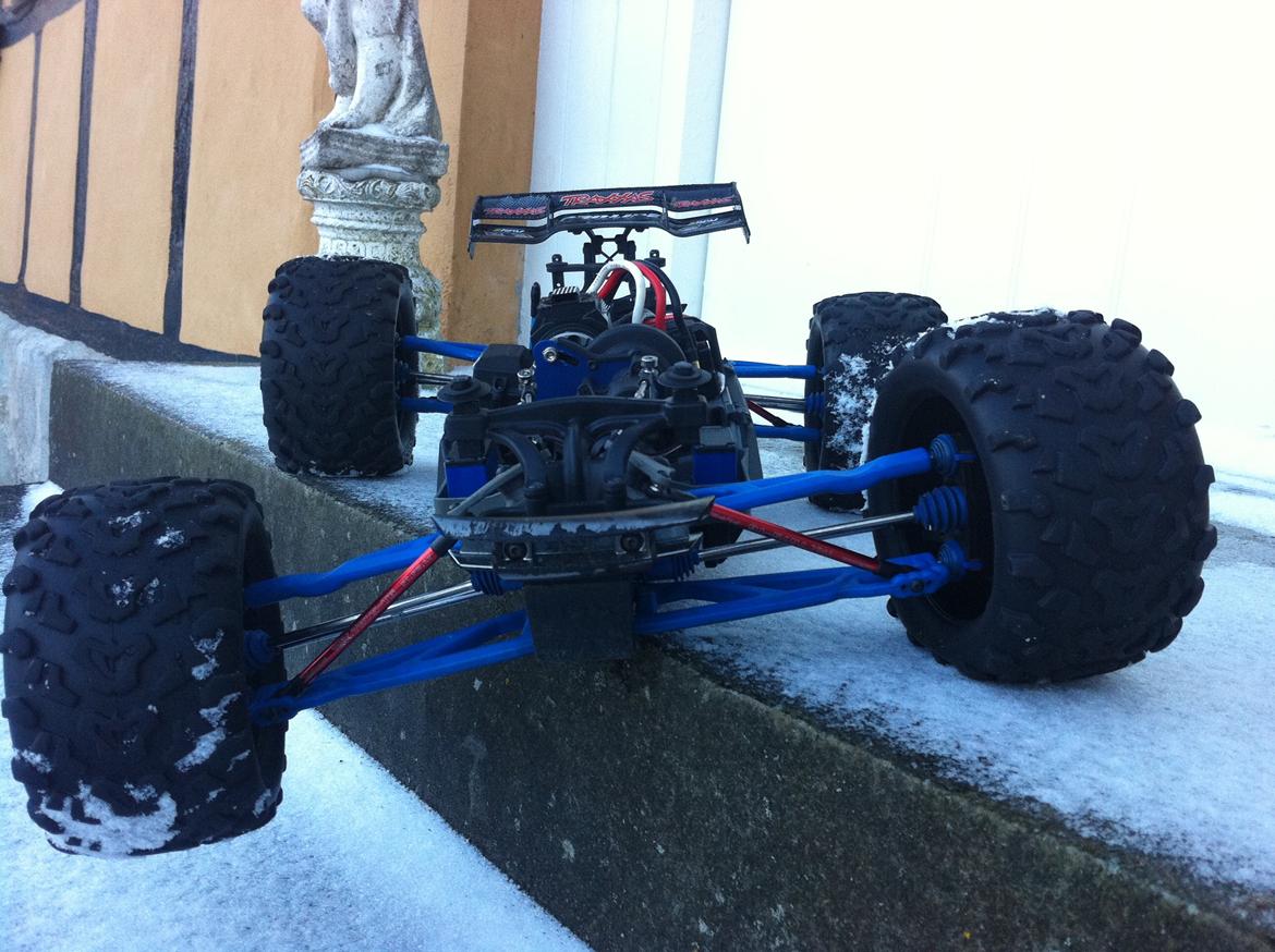 Off-Roader Traxxas E-REVO Brushless edition billede 3