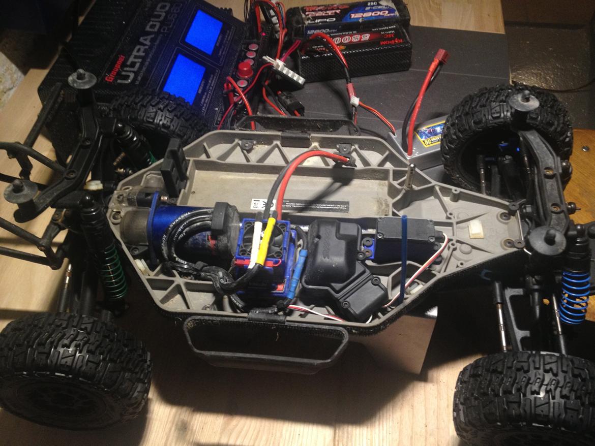Bil Traxxas Slash Ultimate 4x4 billede 9