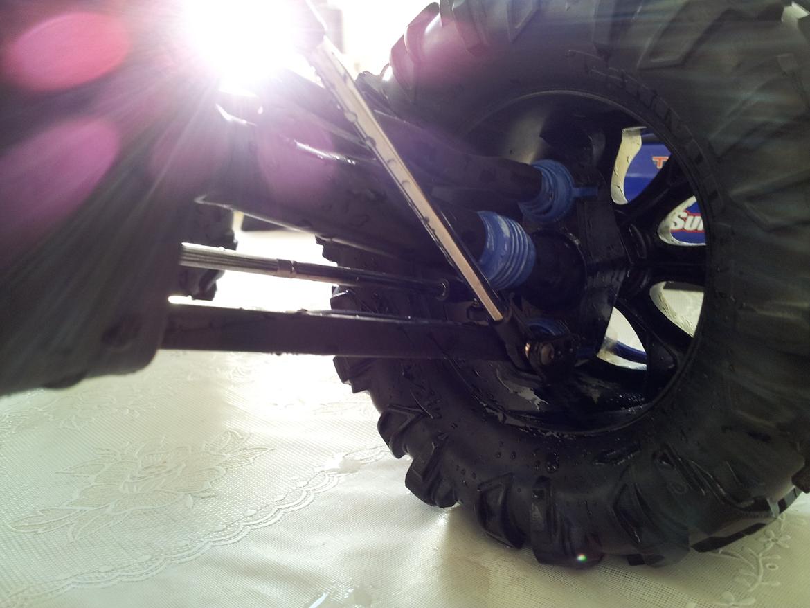 Off-Roader traxxas summit 2.4ghz tq 1:8 billede 8