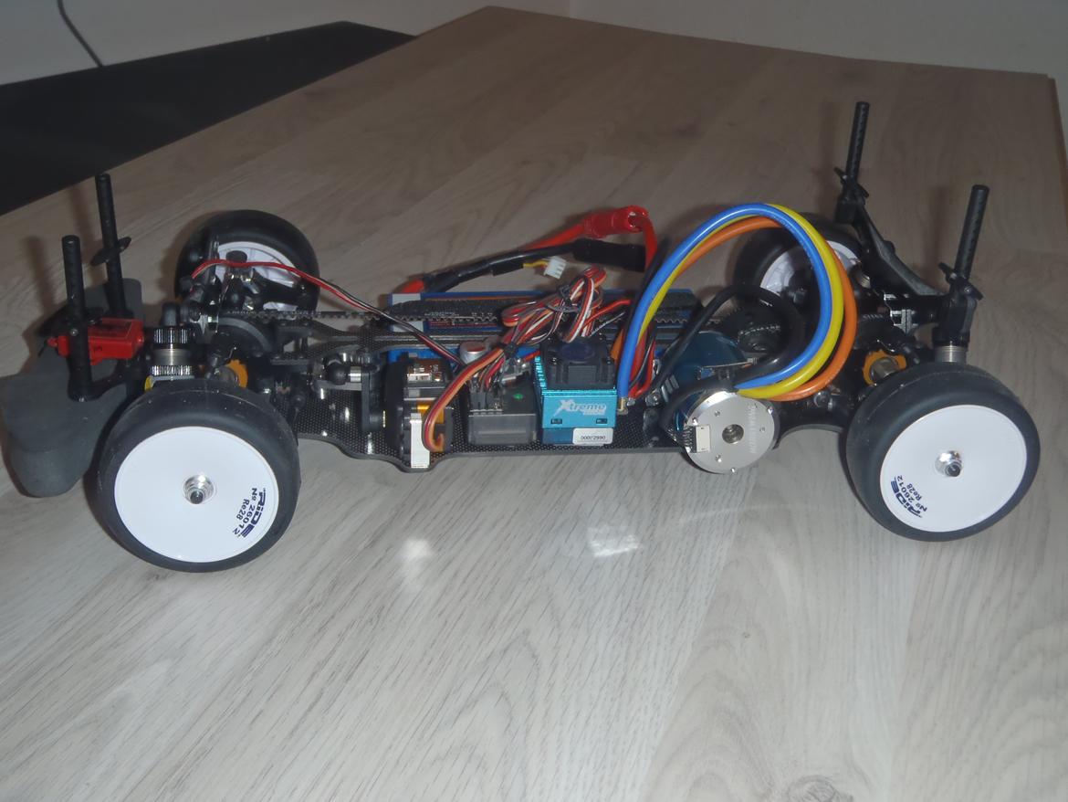Bil Team Magic  E4RS II billede 7