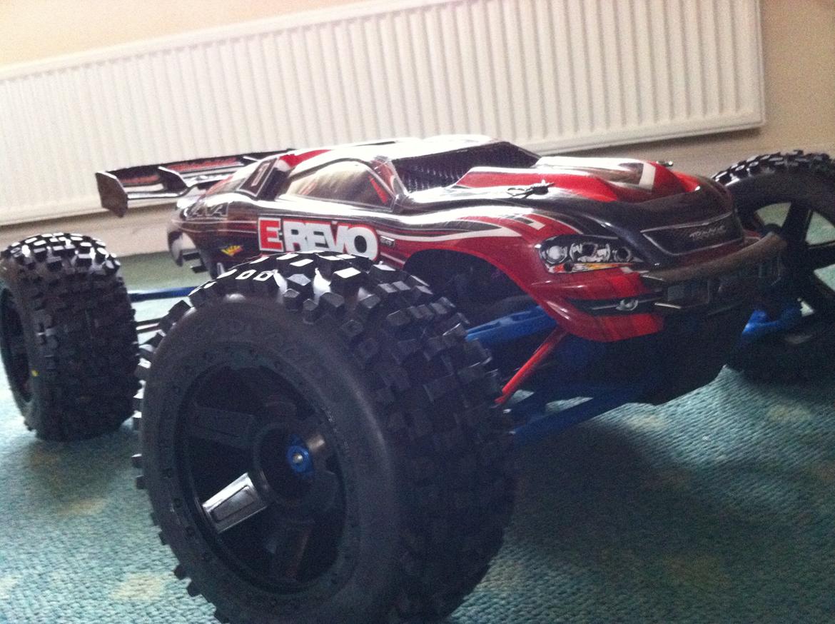 Off-Roader Traxxas E-REVO Brushless edition billede 12