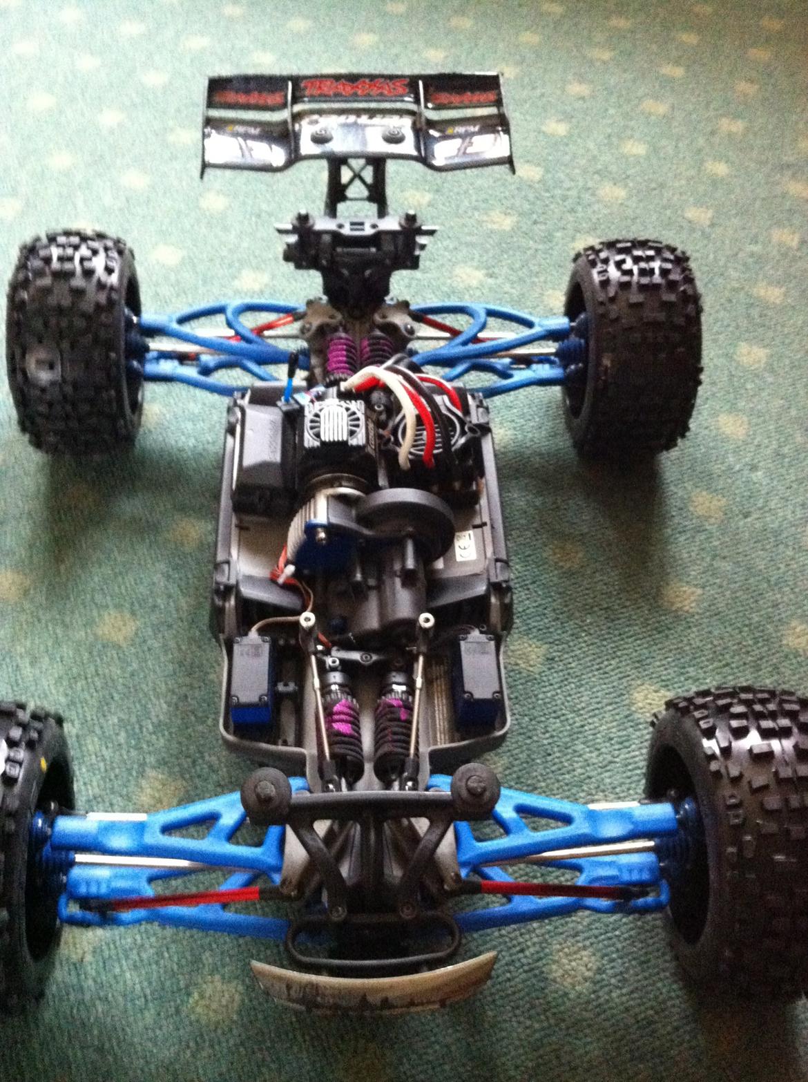 Off-Roader Traxxas E-REVO Brushless edition billede 13