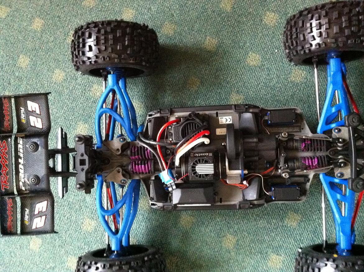 Off-Roader Traxxas E-REVO Brushless edition billede 15