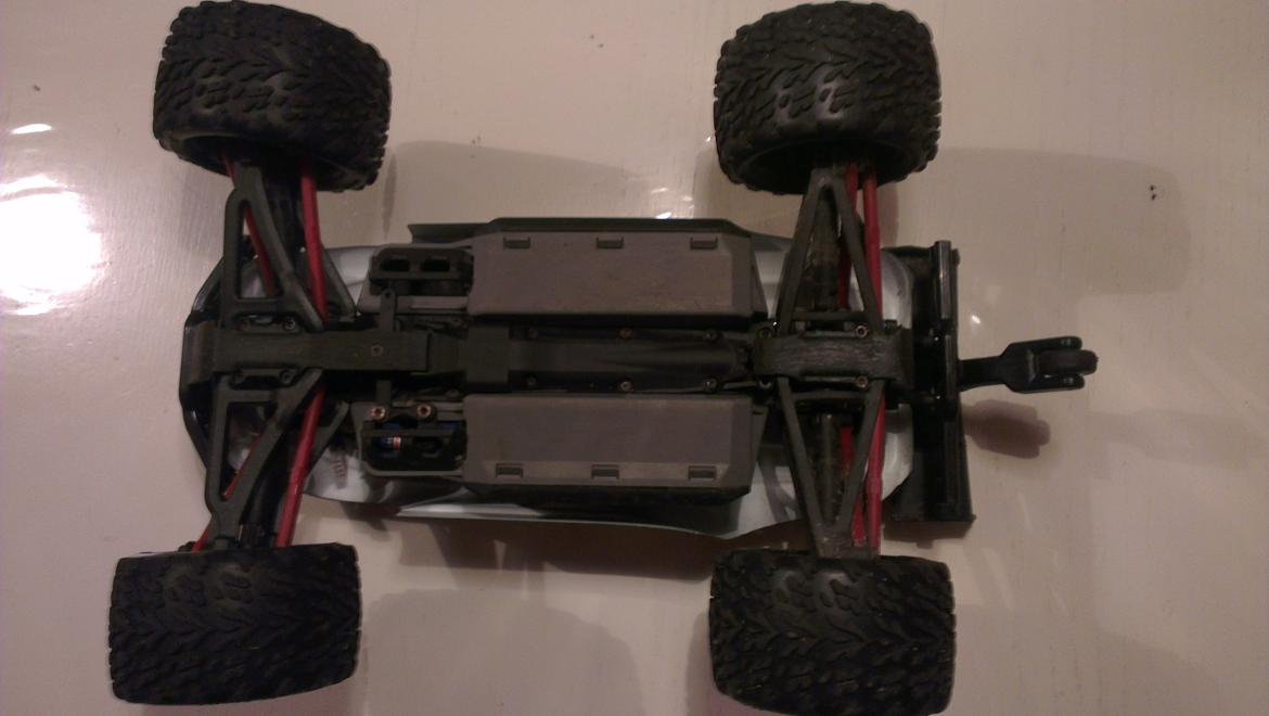 Bil E-Revo 1/16 (vxl) billede 9