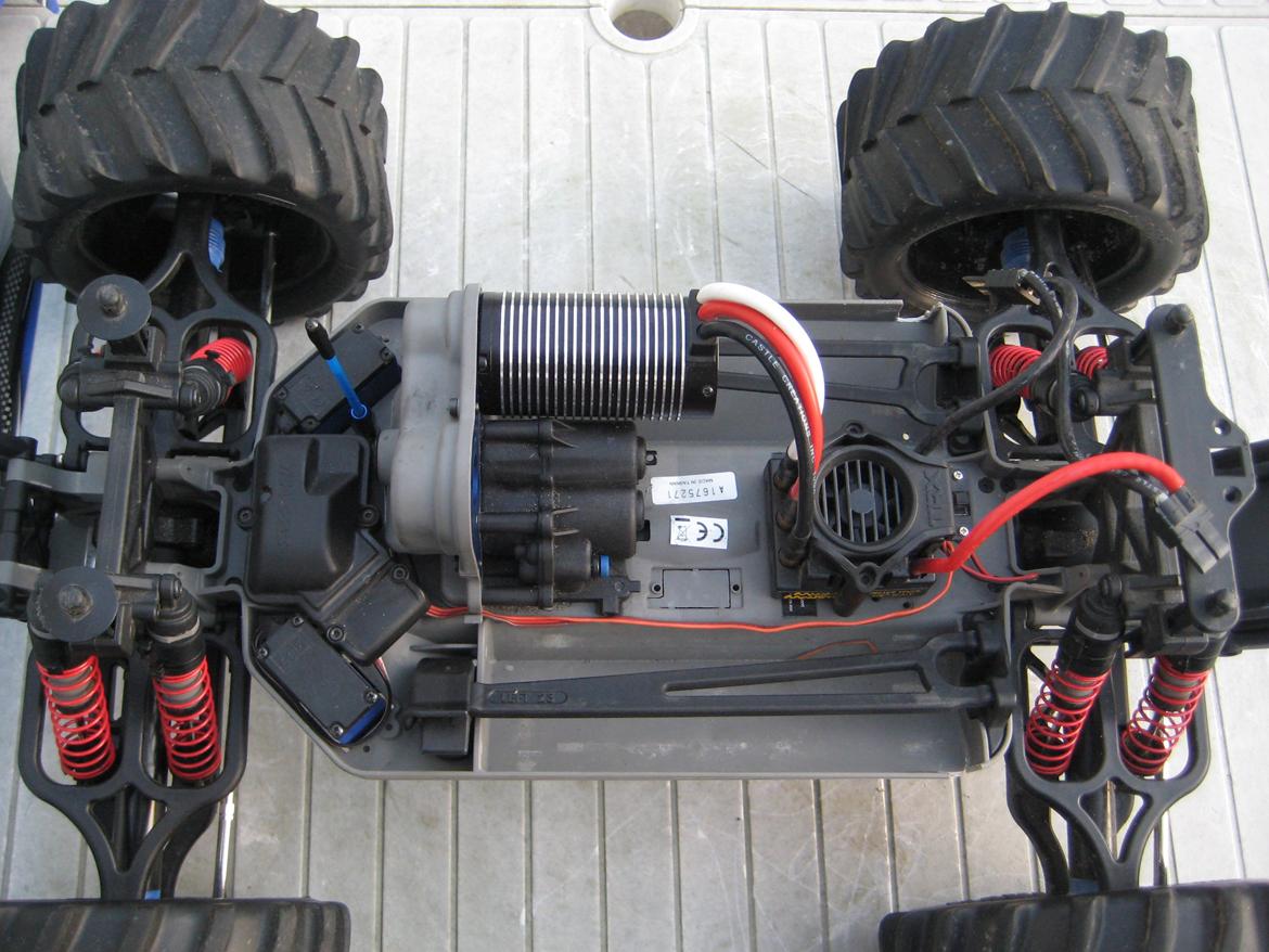 Truck Traxxas E-maxx billede 6