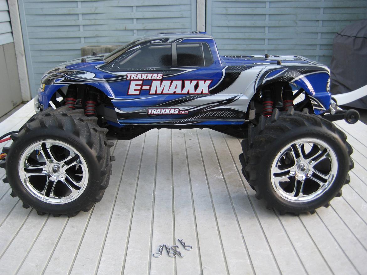 Truck Traxxas E-maxx billede 1
