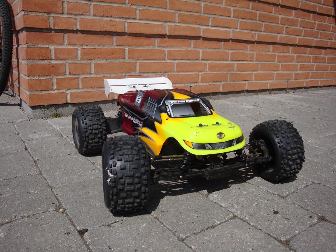 Truck Losi 8ight-T E 1.0 billede 1