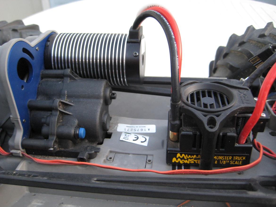 Truck Traxxas E-maxx billede 9