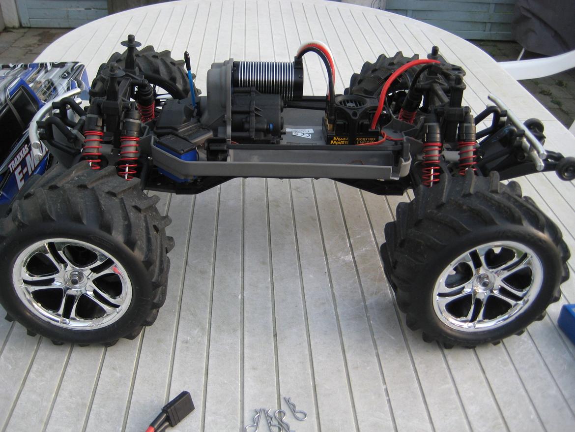 Truck Traxxas E-maxx billede 10
